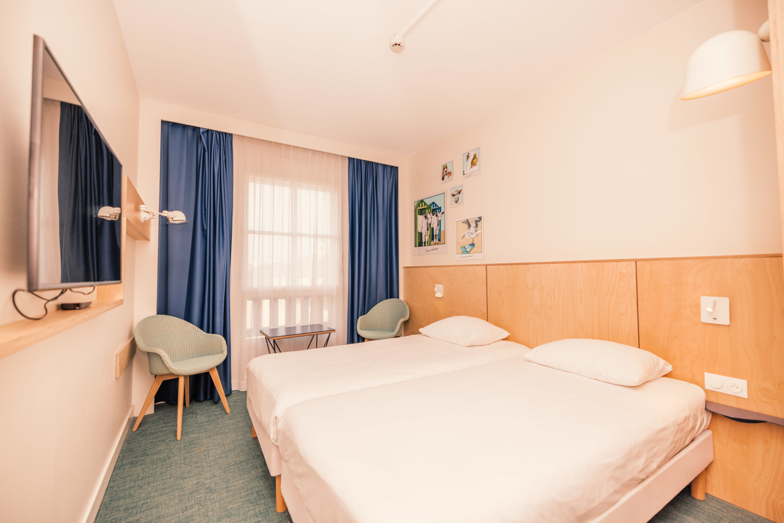 Chambre twin - vue jardin - Ibis Styles Deauville Villers sur mer